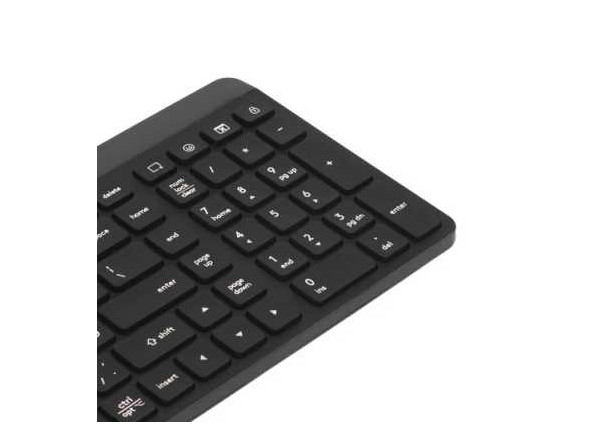 8b220f349cf28ee1cafa7731a9b14693016a7d07fd7f01bcd06b45239d7c11fd_3