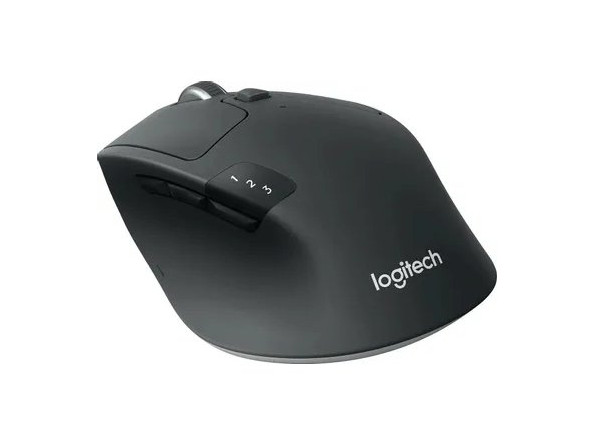 f8d304422f60fc7696bb15742d2cd4049edcea6ab41f426aa50a9135efac5f5d_1