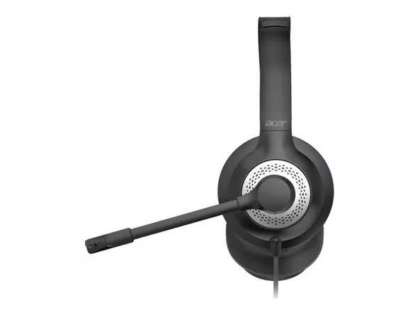 d09bd94976572a5b4a2a52cc430b4e94e9c37b618dc84bbdbef0f7ca043d8bb7_2