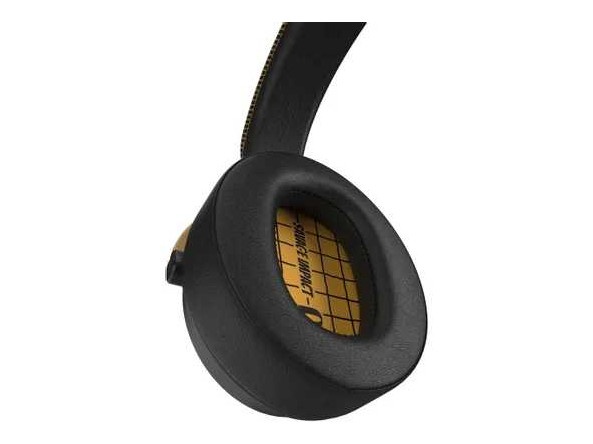 781c7d841774b42f2d22c79509d2d92cafb3c5f23be6a91ceca2fa97700087d6_3