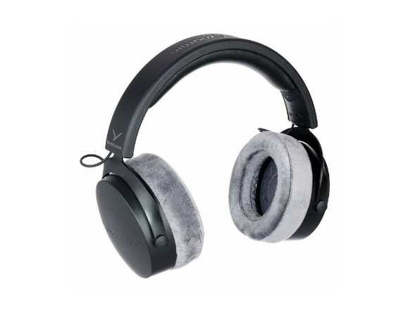 71f0af1a101da092de0e9992063082d180e4734d7abbc7df47884465f52ef648_3