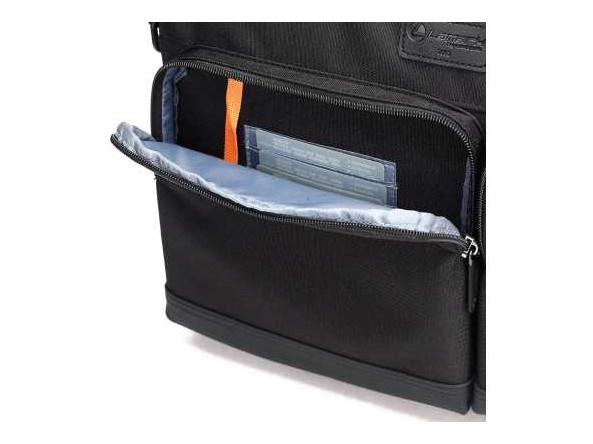 39cb69a84ae65b6dd0d7e24f3b8ded8d984629ce0e7d5b2c7215094d2eb702f7_1